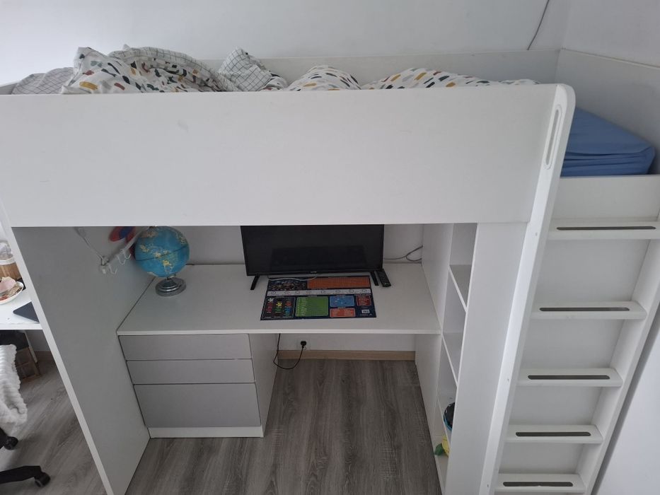 Łóżko z antresolą