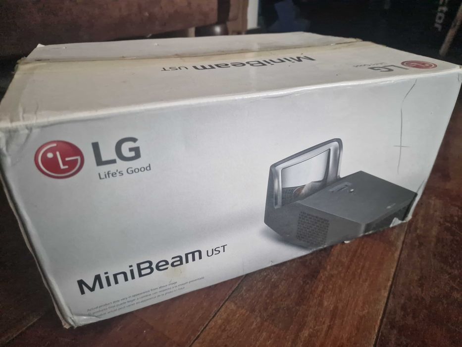 Projektor krótkoogniskowy LG HF65FA Full HD (następca PF1000U) +Gratis