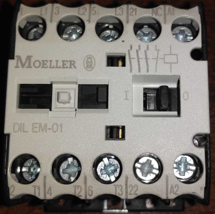 Stycznik Moeller DIL EM-01
