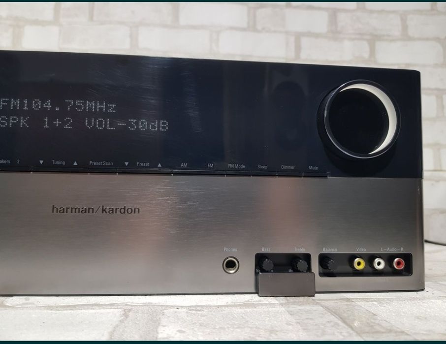 AV Cтерео ресивер HARMAN KARDON AVR 3390+1,  2 х 80 Вт 
AV ресивер HAR