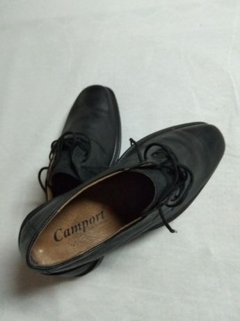 Sapatos Homem Calçado em Leiria, Pousos, Barreira E Cortes Vendo sapatos de homem Nº42. Leiria, Pousos, Barreira E