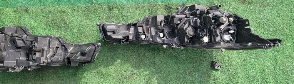 Farois/Óticas Toyota Corolla E21 Hybrid A