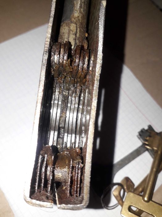 Замок гаражний дверной времен СССР