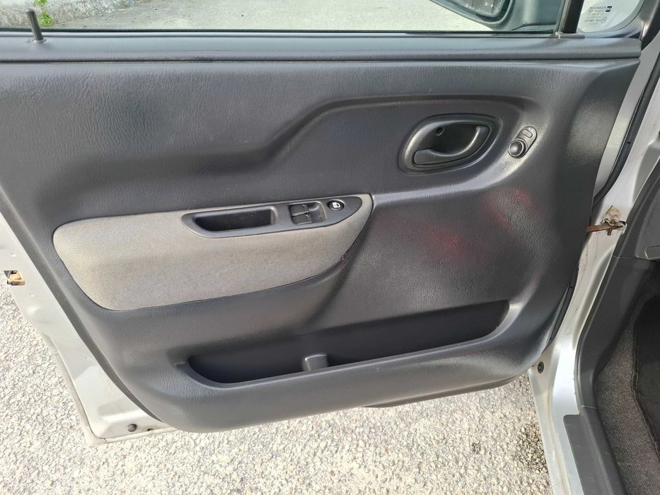 Opel agila motor 1.0 muito económico