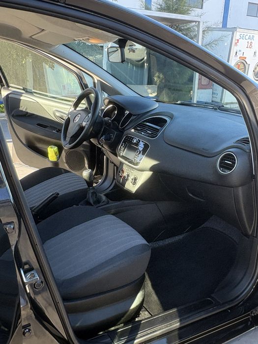 Fiat Punto 1.3 Multijet 2018 — Revisto, c/ Fatura
