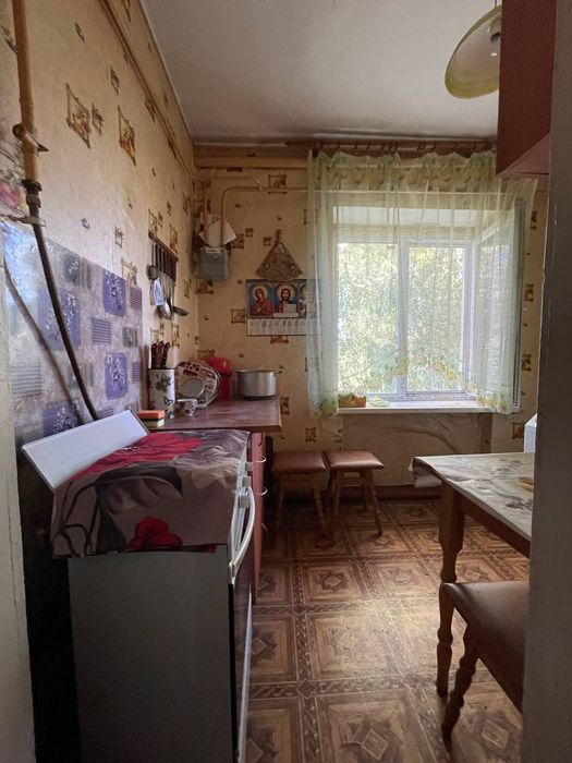 Продається 3-х кімнатна квартира с Перехрестівка