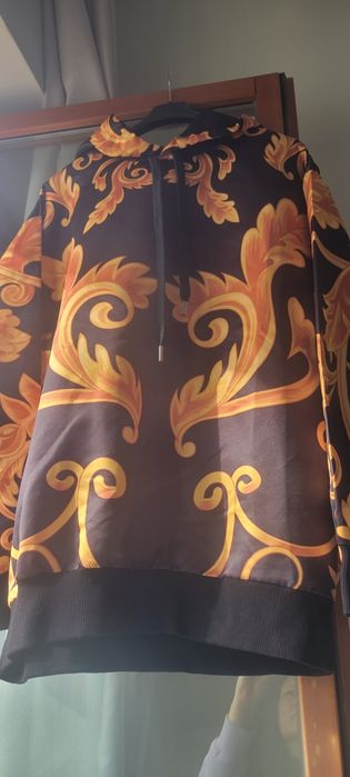 Худи. Италия.Versace.