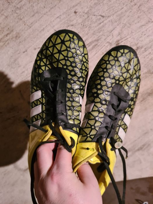 BUTY/korki ADIDAS 41