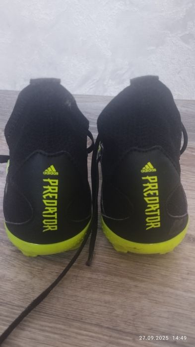 Бутси Adidas дитячі.