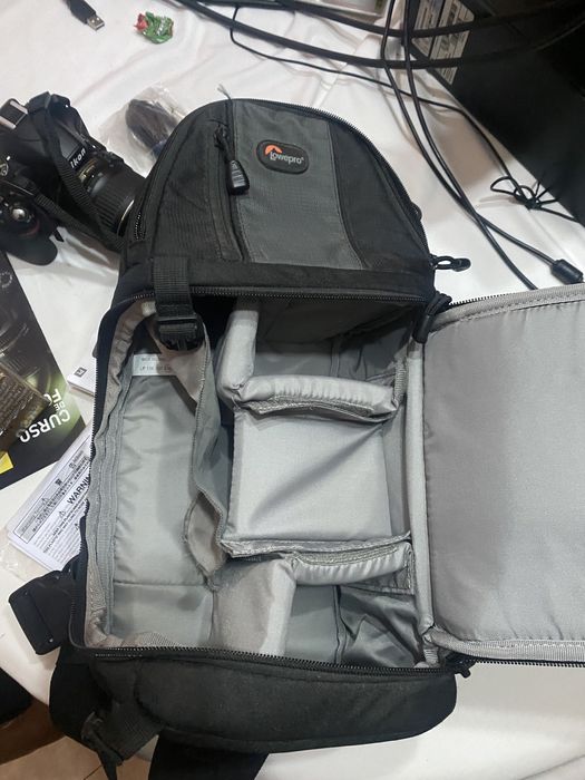 Nikon D3200 com objetiva e acessorios