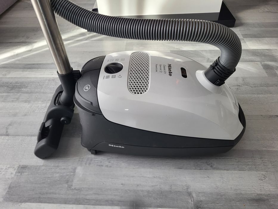 Odkurzacz Miele, bardzo mocny !!GWARANCJA!!