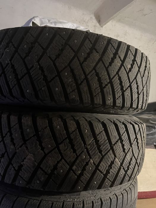 Колеса шини на дисках зима шип 205/70 r15 5*112(диски в подарунок)