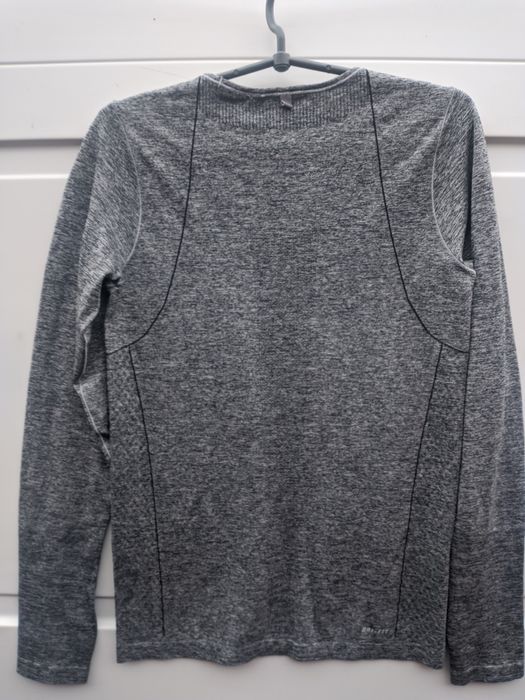 Жилетка для спорта женс,Термобелье Nike dri fit женс