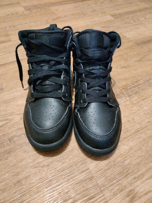 Дитячі шкіряні кроси