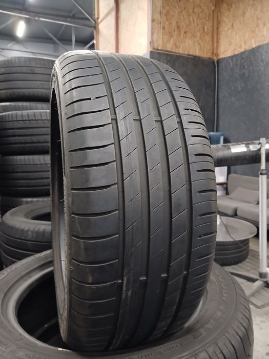 Літні Шини БВ 215/45 R16  GOODYEAR  Efficient Grip Performance Склад