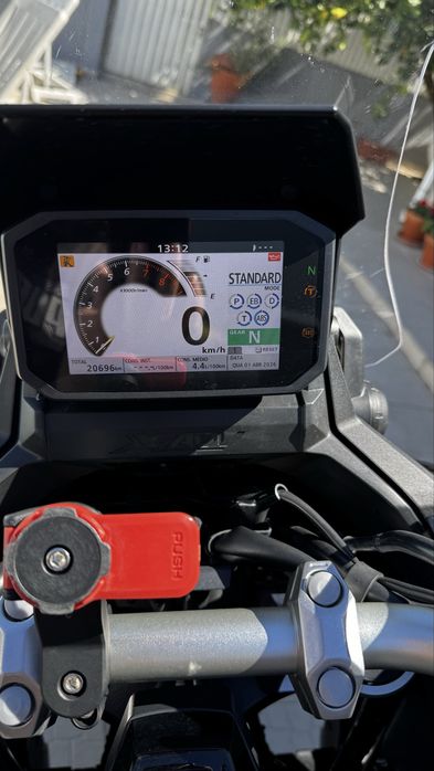 Honda X Adv com extras