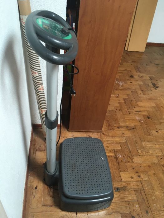 Máquina plataforma vibratória430137145662515203