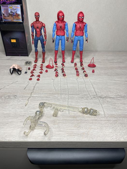 Фігурки людини павука по кіновсесвіту marvel