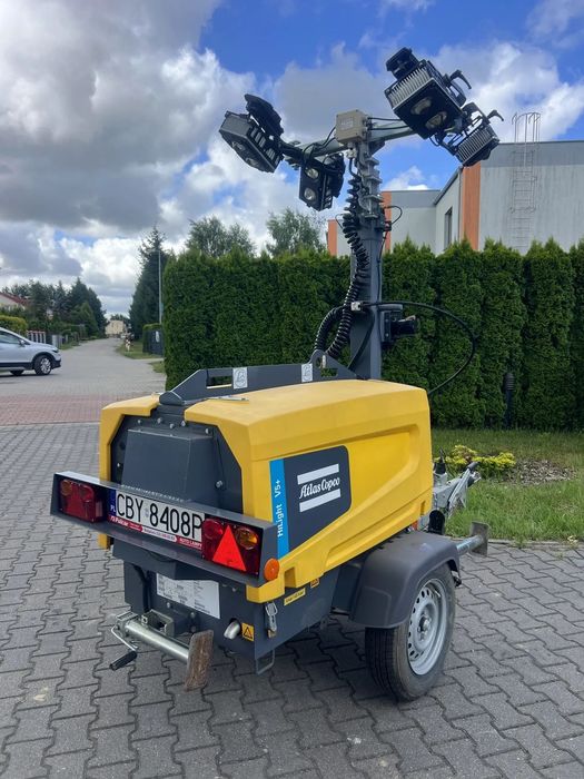 Atlas Copco HiLight V5+  Maszt oświetleniowy Atlas Copco HiLight V5+ stan bdb,