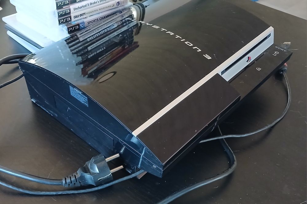 Playstation 3/20 jogos/1 comando