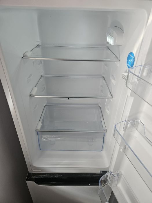 Nowa lodówka Amica   FrostControl    FK200.4(E)