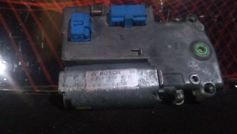 Motor Do Teto De Abrir Volkswagen Passat Variant (3B5)