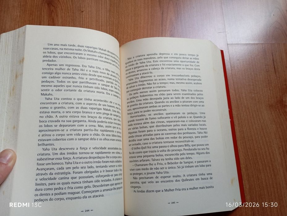 Livro  "eclipse"