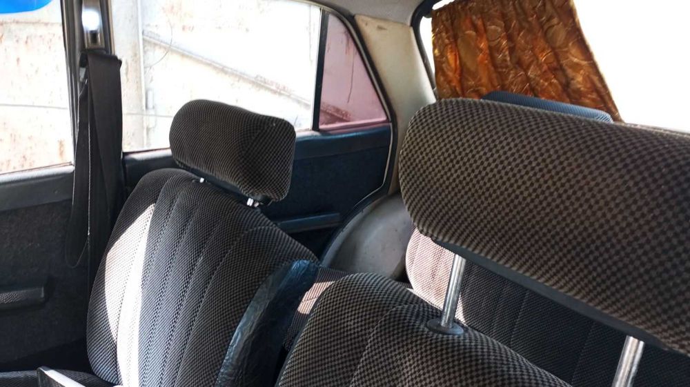 Продам автомобиль москвич АЗЛК-412 коробка передач Фиат