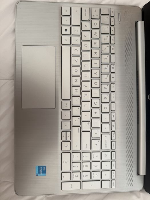 HP 15s-fq5026na | i3 | 8GB RAM | 256GB SSD | 15,6”