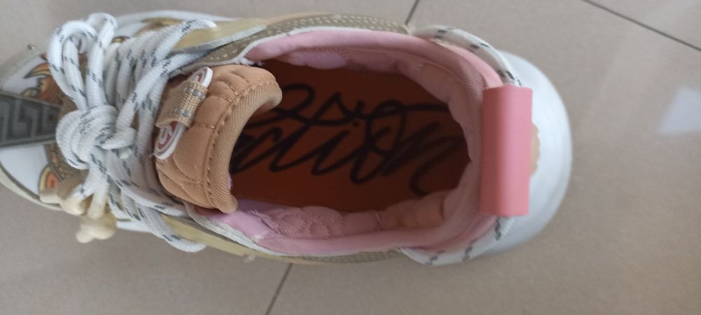 Buty Versace chain reaction