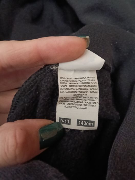 Bluza czarna kangurek pokemon Pikachu 140 cm