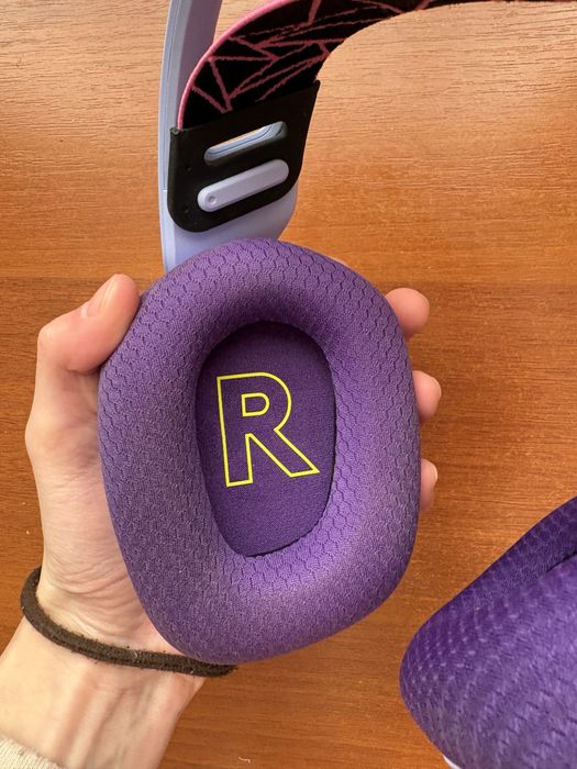 Навушники Logitech G733