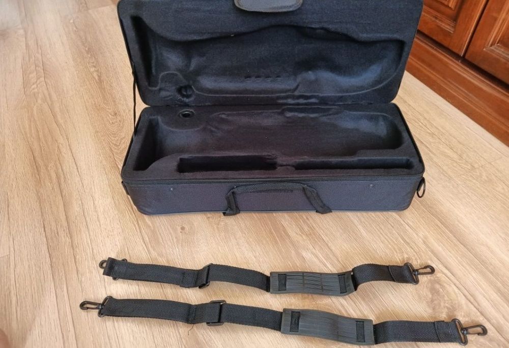 Etui Plecak z paskami. Nowe