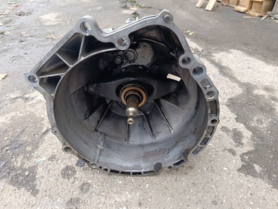 Коробка передач КПП бмв е46 N46 B20 B18 Getrag 2200074390
