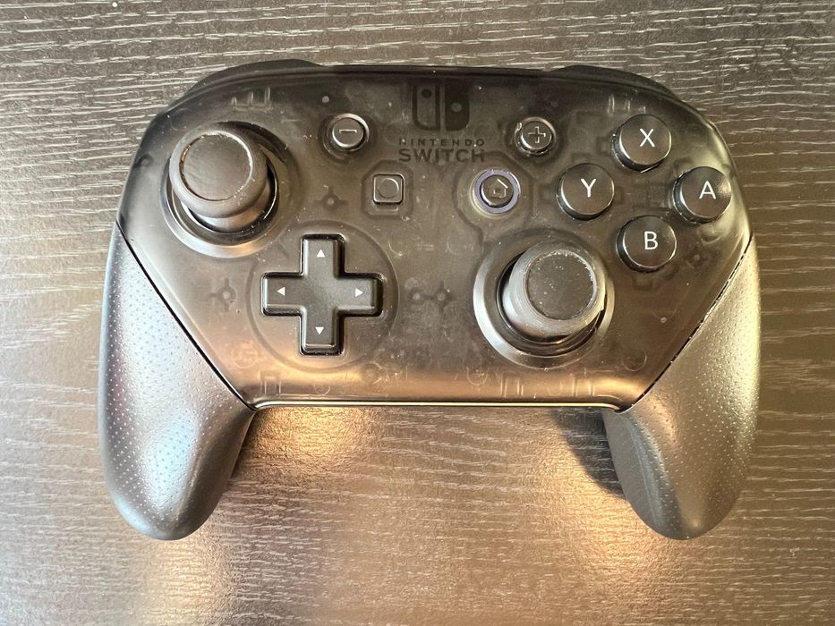 Nintendo Switch Pro Controller