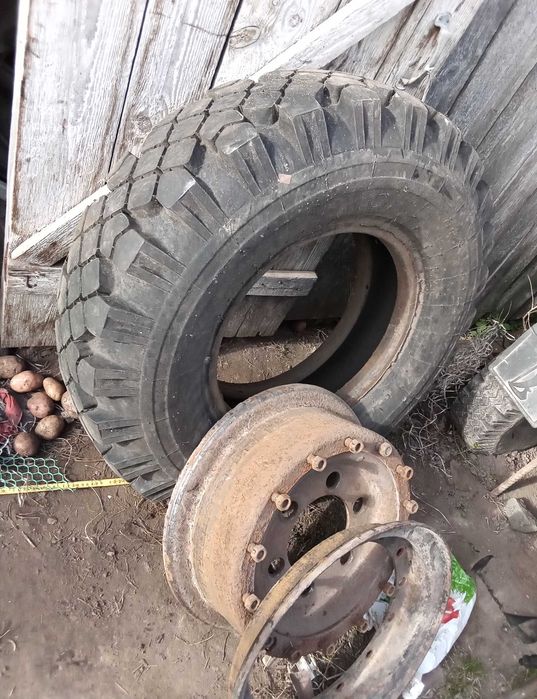 Колеса грузові 10.00.18