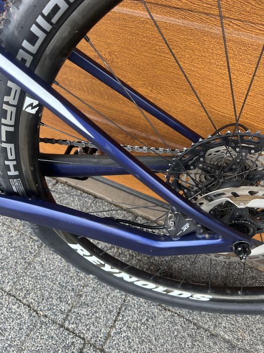 Canyon lux cf7 sl   L