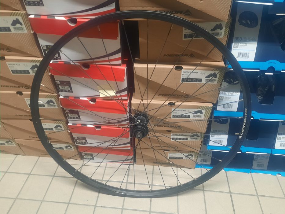 Roda 29 frente eixo 9mm