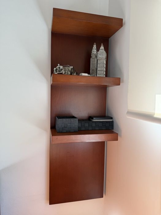 Conjunto de quarto( camas + estante)