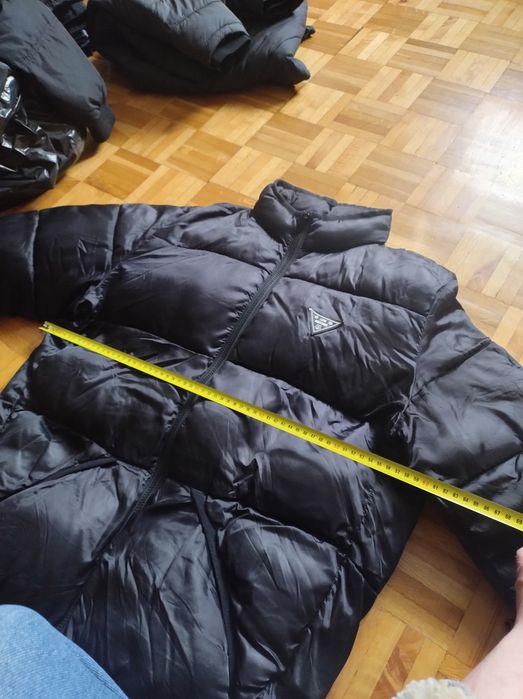 Moschino kurtka L czarna, pikowana, mega model