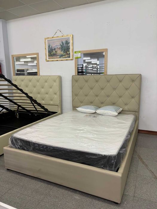 Cama com arrumaçao casal Paga na ato entrega Envio gratis