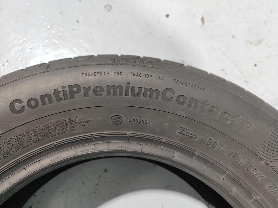 2 pneus semi novos 205-65R15 Continental - Oferta dos portes