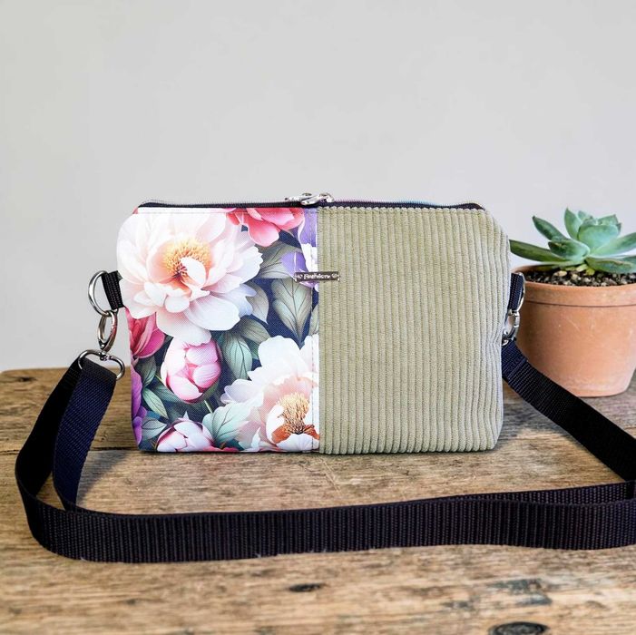 Listonoszka nerka sztruksowa zieleń kwiaty handmade PL