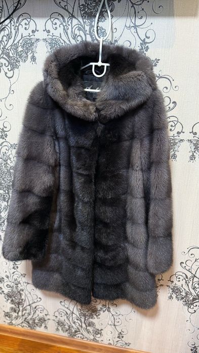 Норкова Шуба у дуже хорошому стані