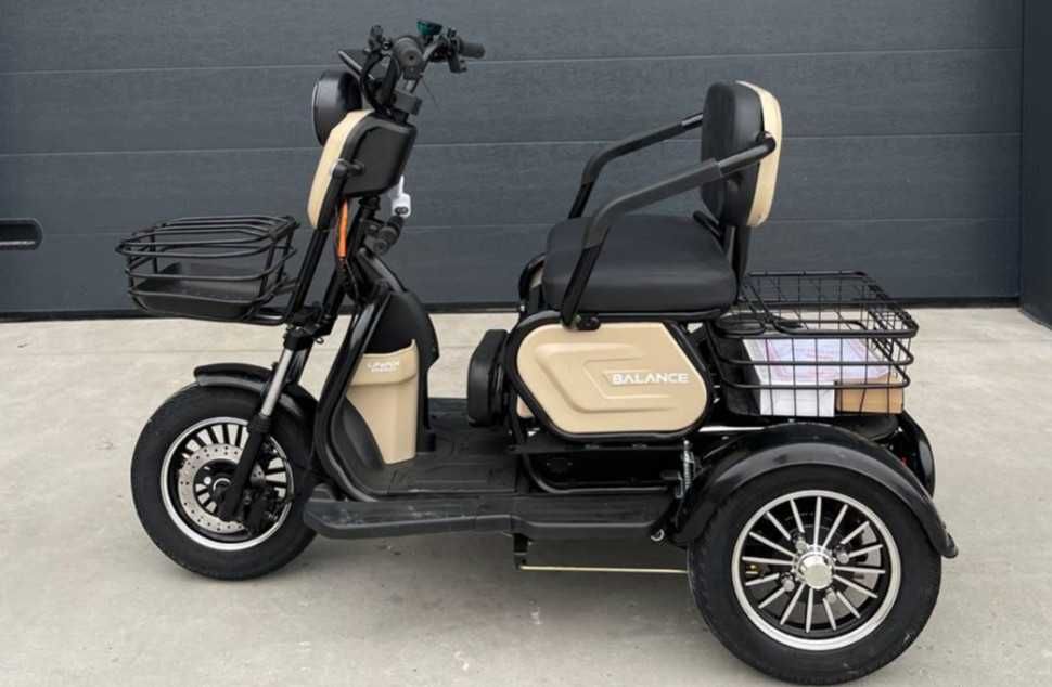 Трицикл IDemo Trinity Balance 2.0 PRO 1500 Вт. 50 км\год. до 60 км. до 300 кг. Є асортимент
