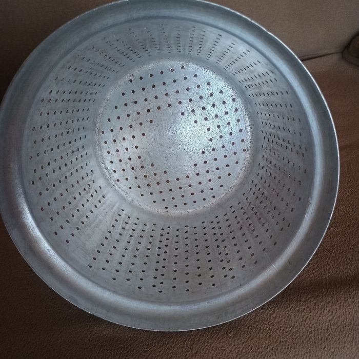 Sokownik parowy wykonany z aluminium