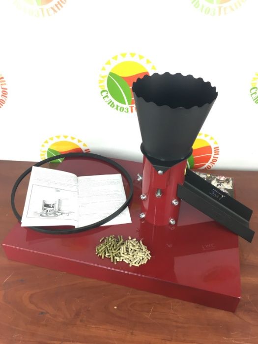 гранулятор побутовий для бізнесу 220в 380в від 40кг/год до 1200 кг/год