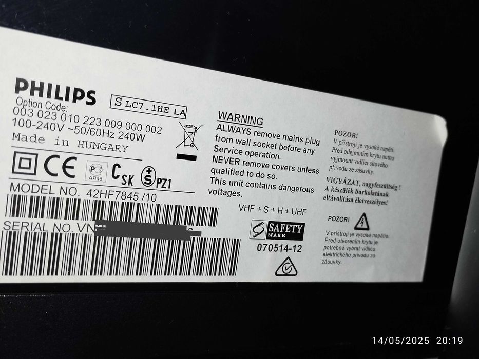 Televisão 42 LCD Profissional com ranhura SmartCard