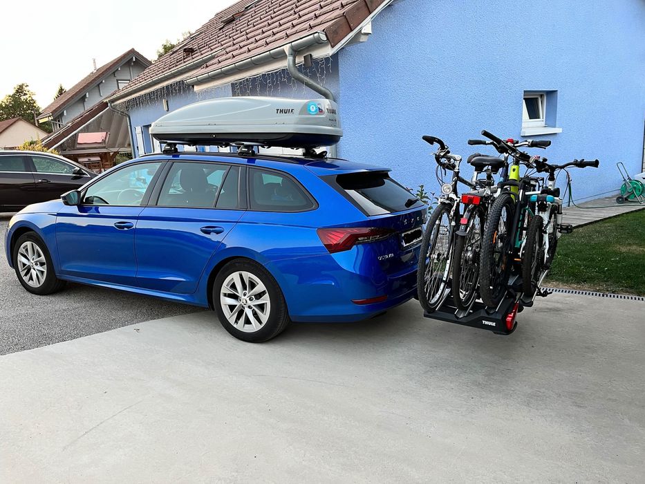 Bagażnik rowerowy Thule VeloSpace XT3 + dostawka na 4 rower