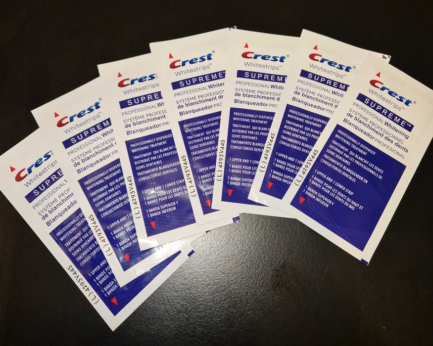 paski wybielające zęby firmy Crest